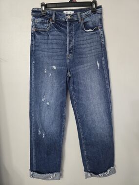 Cello Women's Meduim Wash High-Rise Straight Jeans  Distressed Size 9
